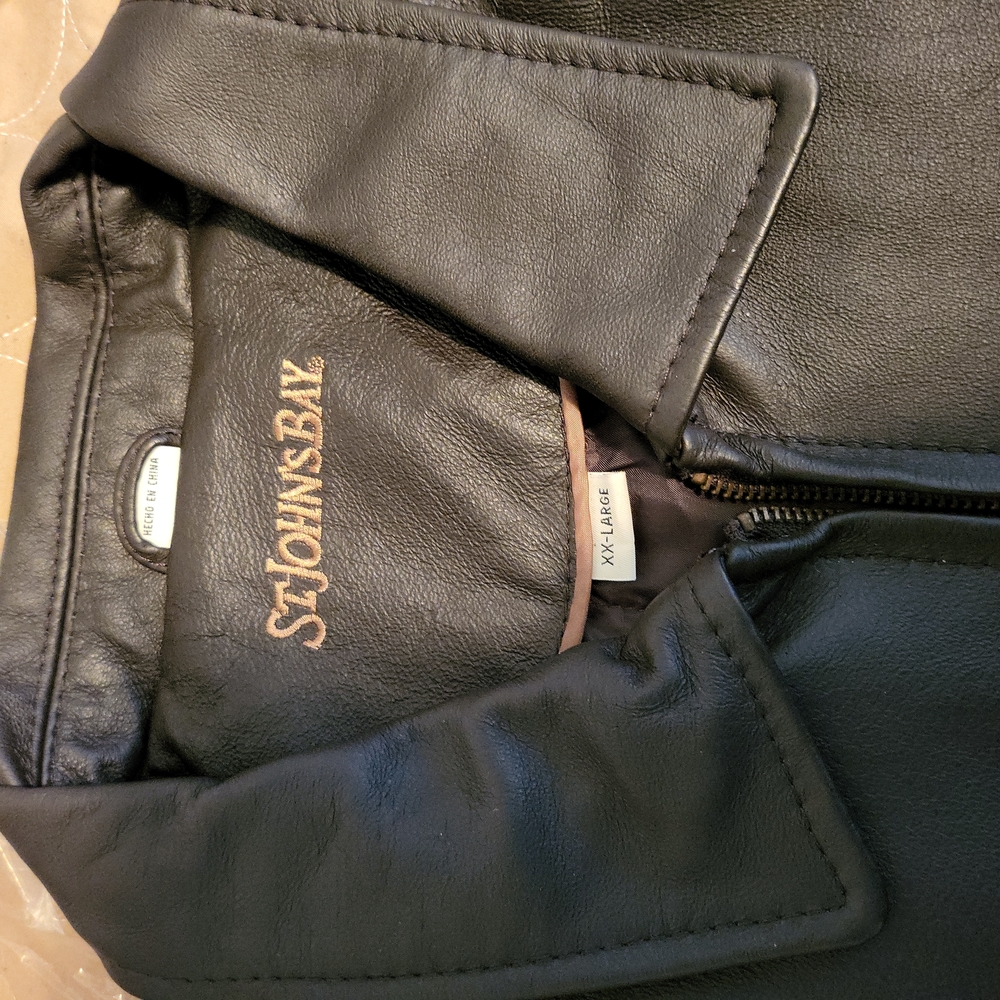 Leather Jacket - Picture 2 of 7